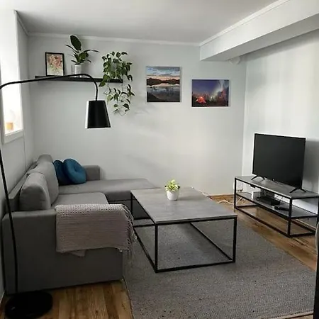 Cozy Ground Floor Apartment Tromso Exterior photo